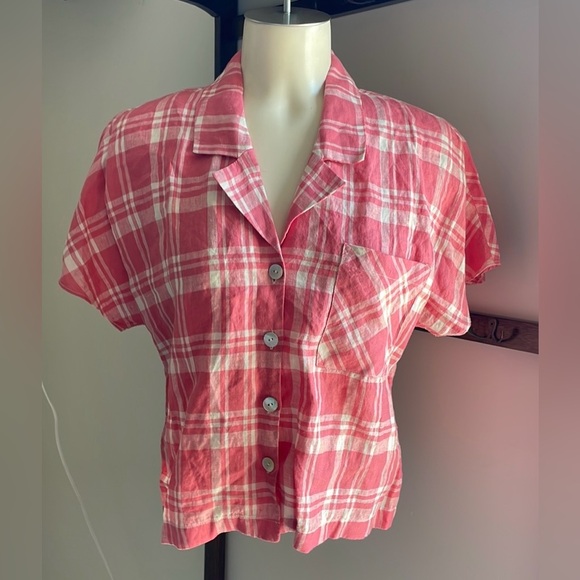 Wilfred Free from Aritzia Pink & white Plaid Camp Shirt. - Picture 4 of 6